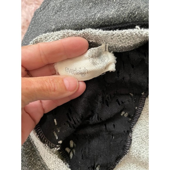 Everleigh Womens Round Neck Sweatshirt Long Sleeve Oversized Size S Gray - Picture 5 of 5